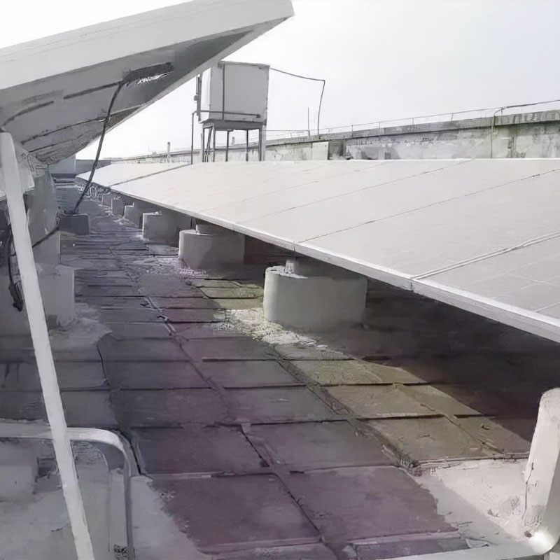 Staffa solare per tetto piano