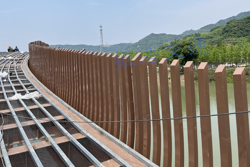 Guardrail in lega di alluminio